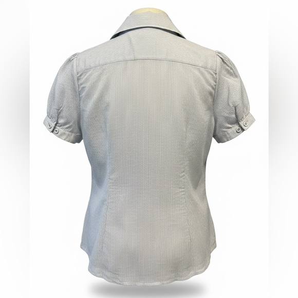 Banana Republic Light Blue Ruffle Blouse - Picture 2 of 7